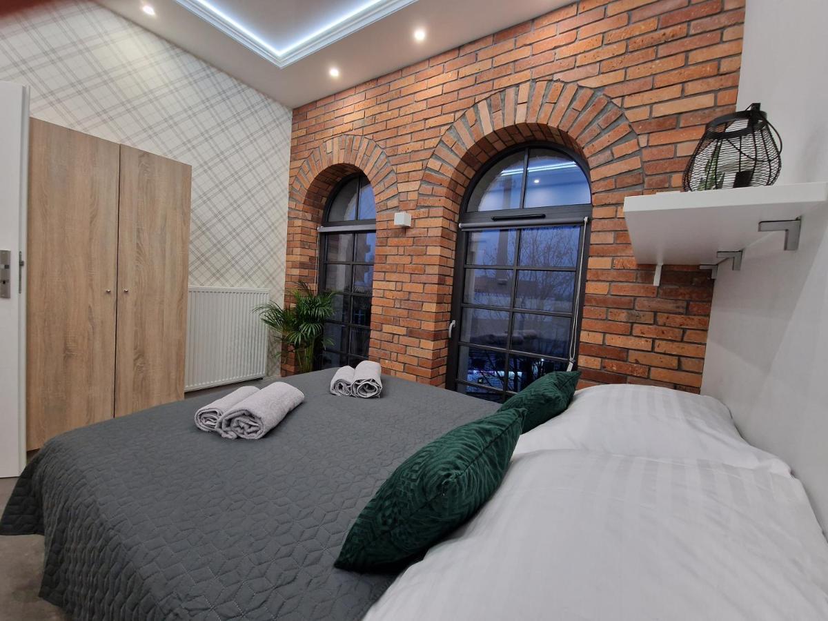 Microhotels Fabryczna 17 Zielona Góra Zewnętrze zdjęcie